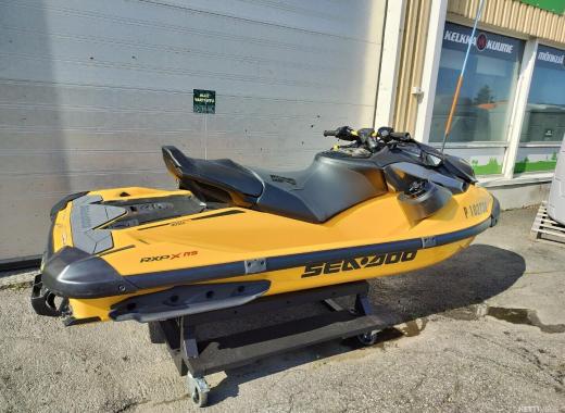 4 Hour Rental - SeaDoo GTI SE