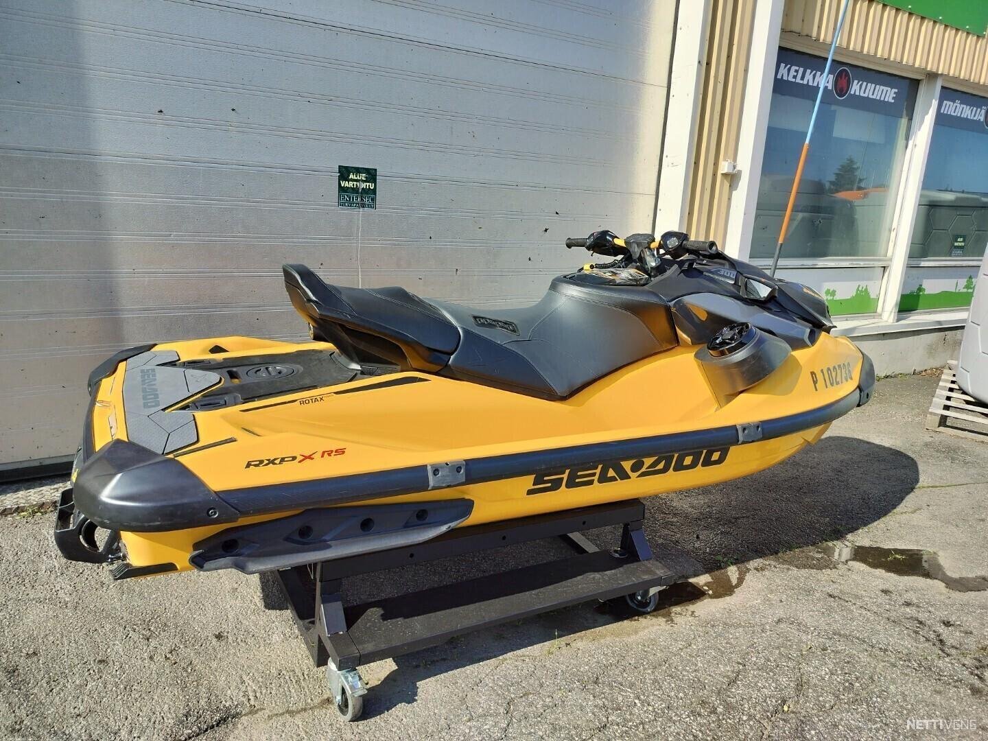 4 Hour Rental - SeaDoo GTI SE
