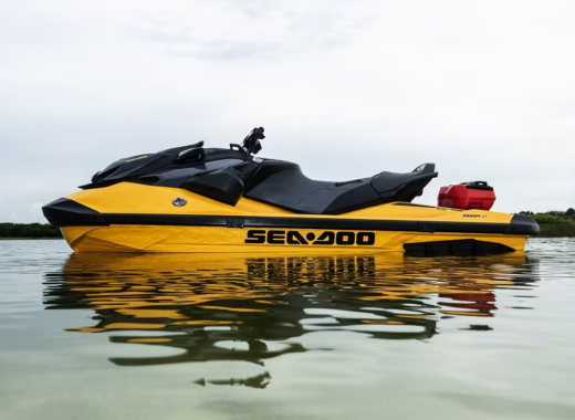 Jet Ski Rental Tips For A Safe First Ride Today